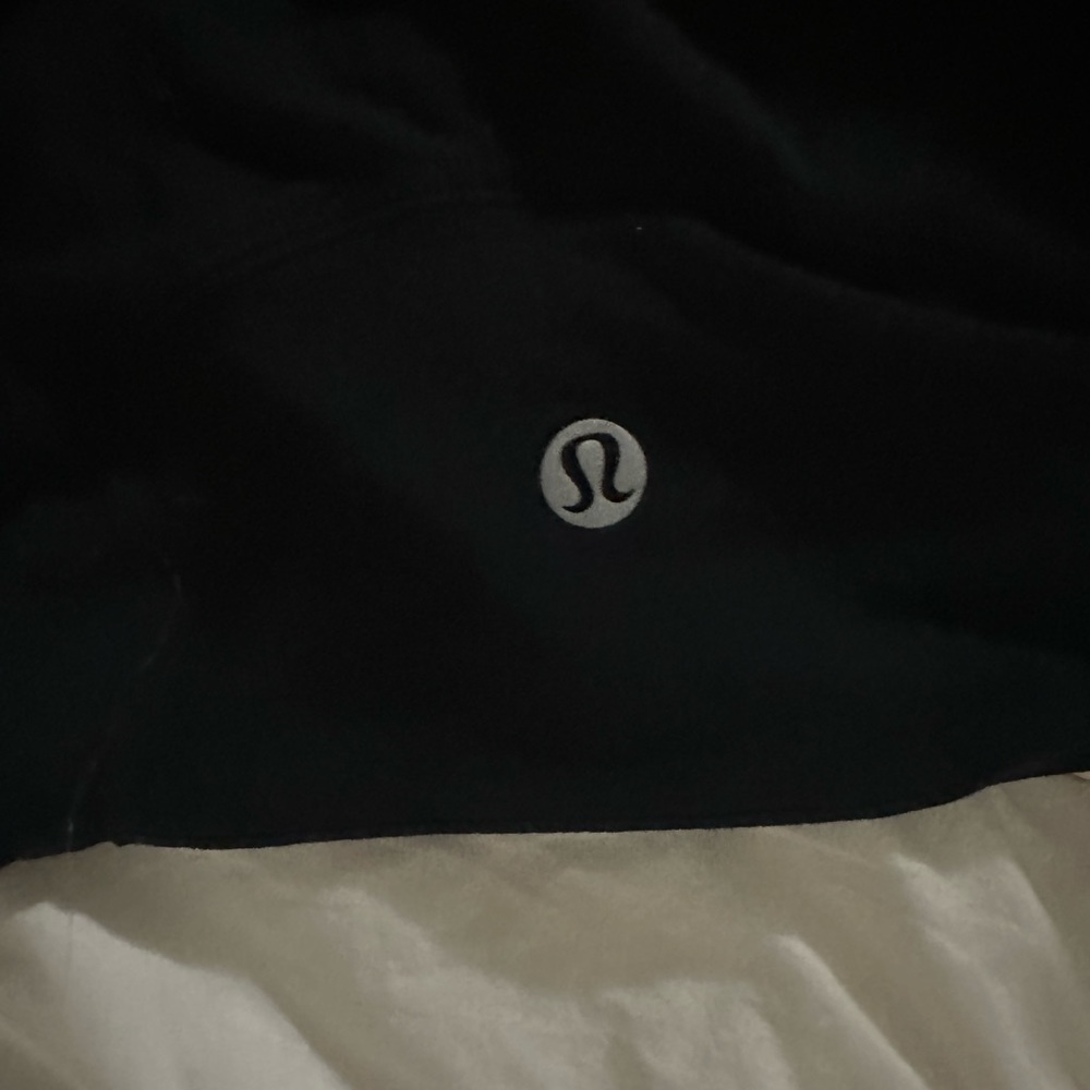 Lululemon T shirt